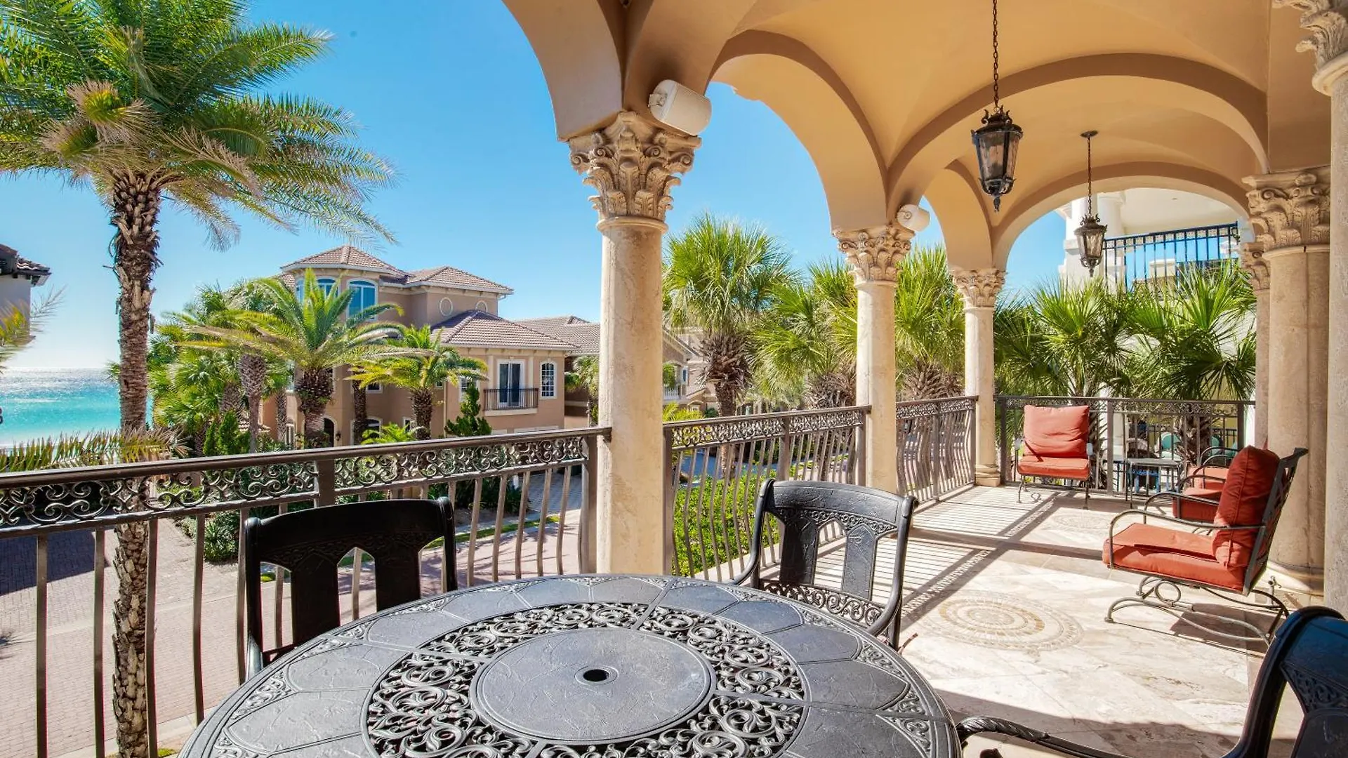 Beach Views, Rooftop Deck, Outdoor Kitchen, Destin 0*,  Estados Unidos da América